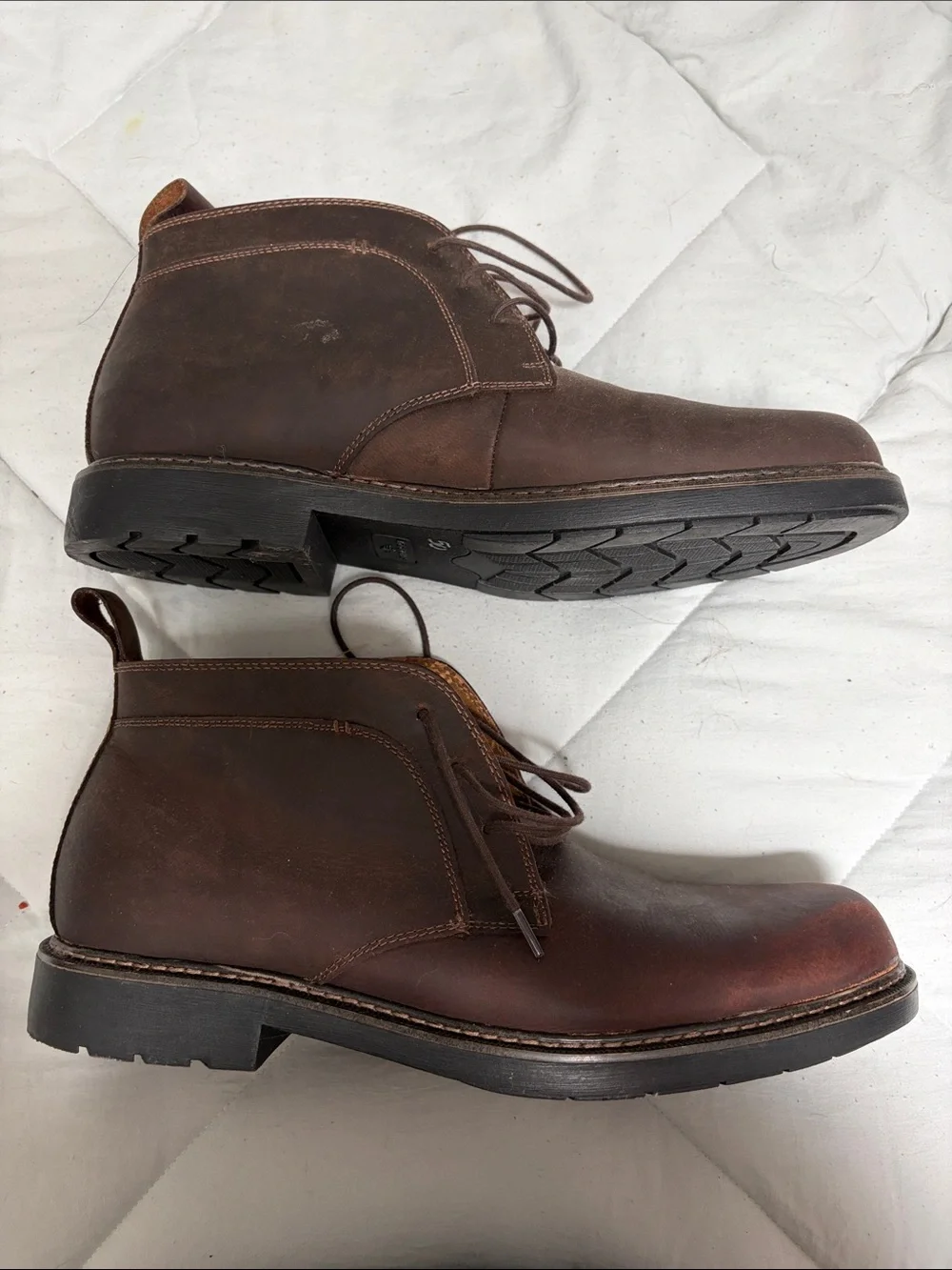 Dockers Men's Brown Leather Chukka Boots